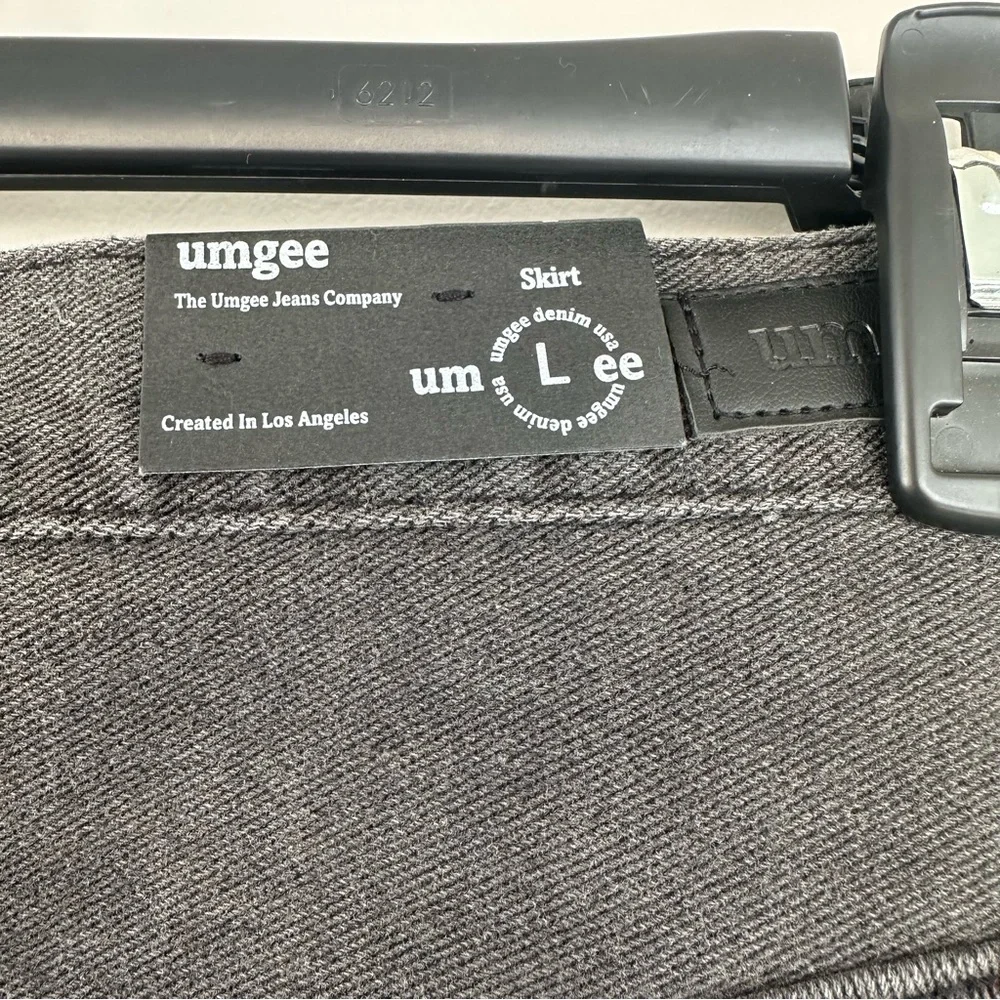 NWT Umgee Women's Gray Button-Front Skirt Size Large - Picture 7 of 9